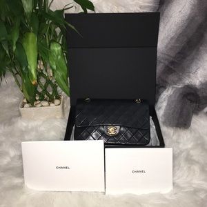 ❤️❤️SALE❤️❤️Authentic Double flap Chanel Lambskin
